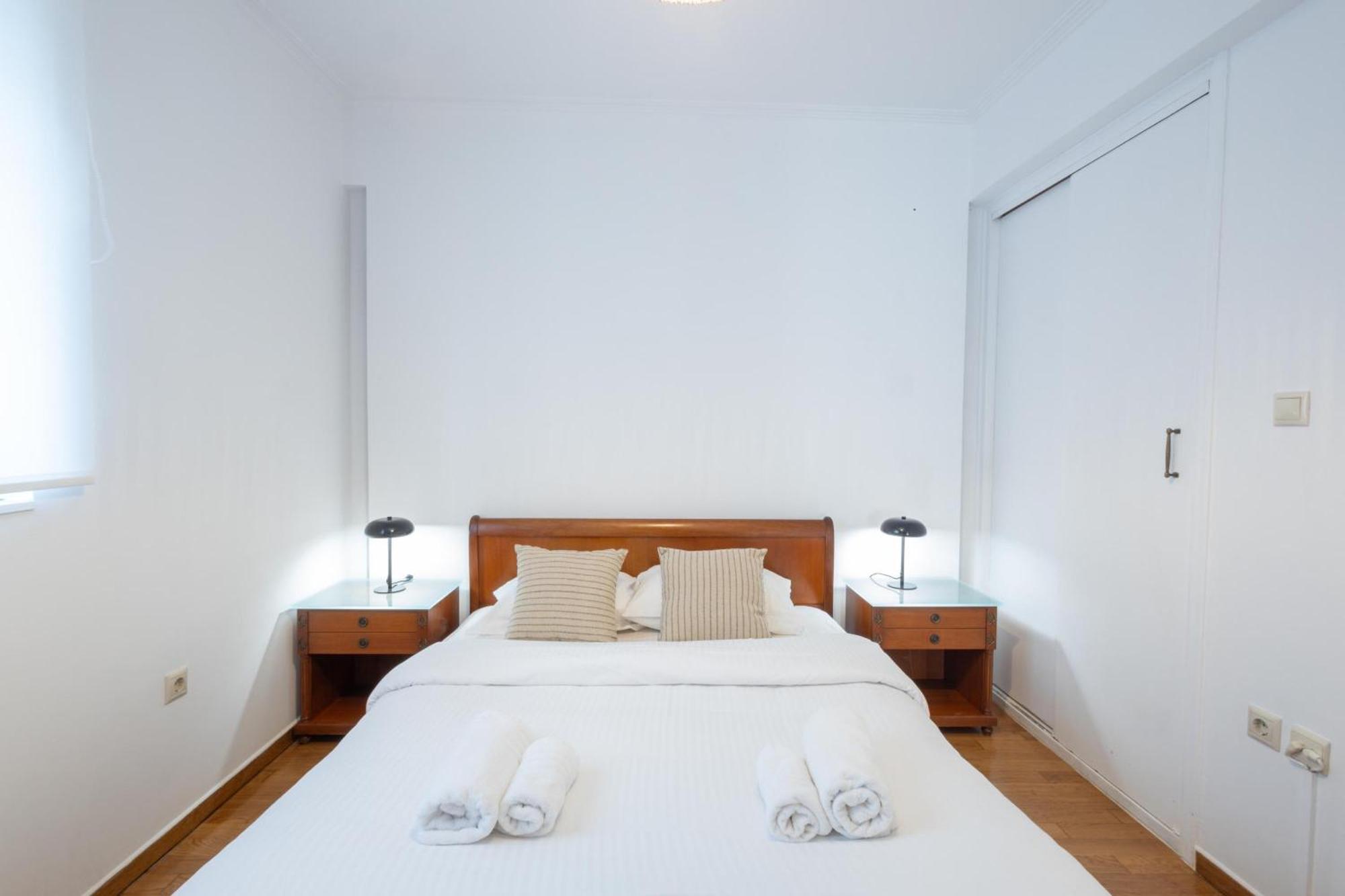 Luxury And Spacious Apt For 6 Guests Aten Exteriör bild